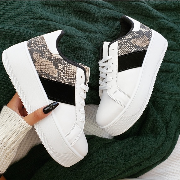 Fall Essential Sneaker black snake platform - Picture 2 of 5